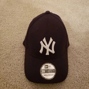 New Era Yankee Fitted Hat